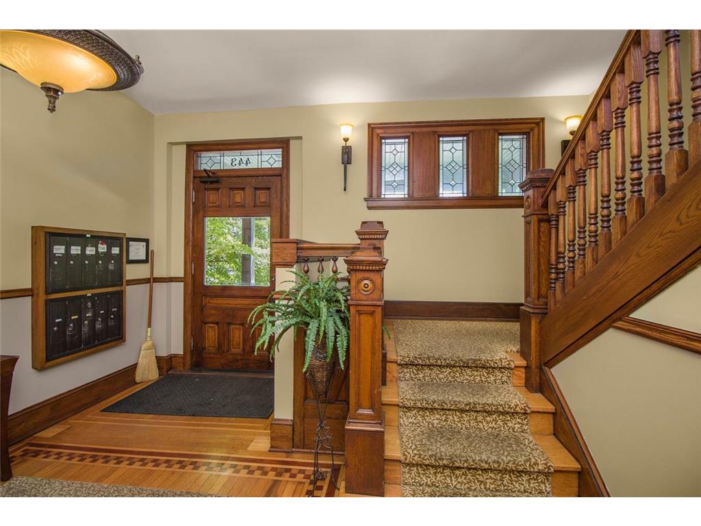 443 Dayton Avenue #10 Saint Paul MN 55102 7093104 image3