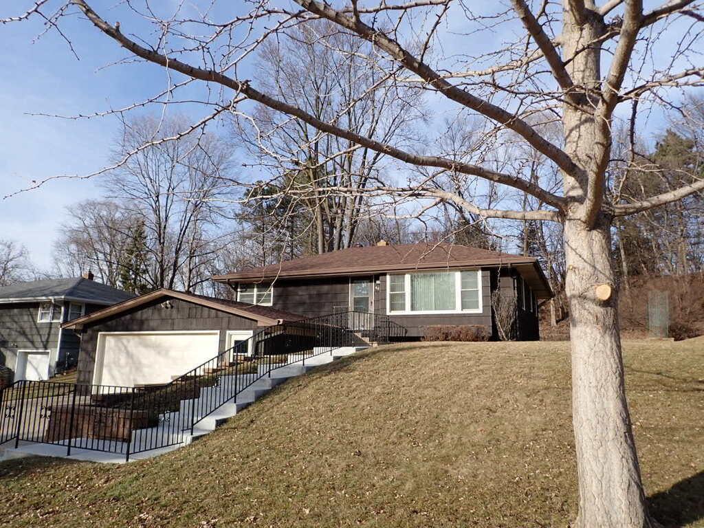 443 Eldridge Avenue W Roseville MN 55113 6484535 image1