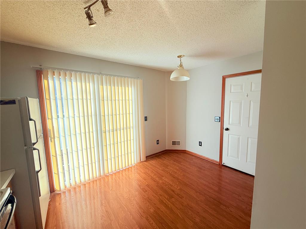 443 Leeward Trail Woodbury MN 55129 7070054 image9