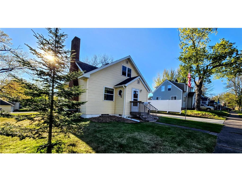 443 Morrison Street Mora MN 55051 7072173 image1