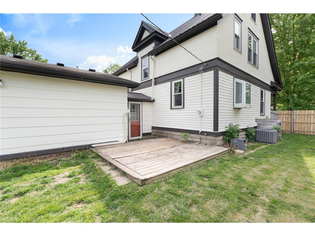 443 N Pine Avenue Owatonna MN 55060 7081560 image42