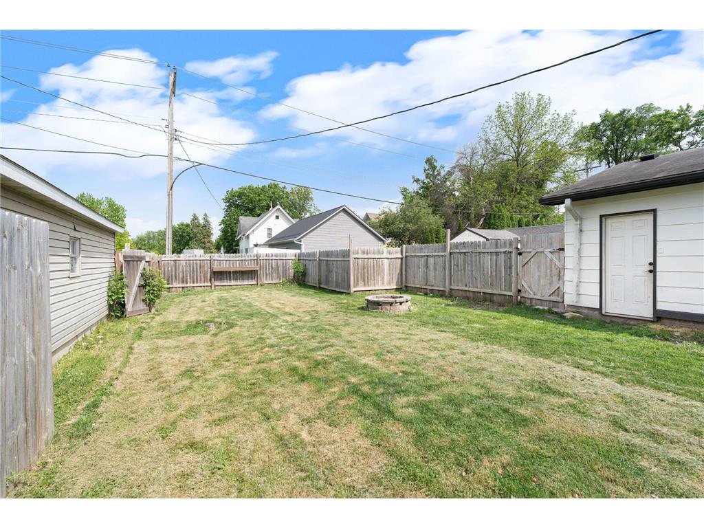 443 N Pine Avenue Owatonna MN 55060 7081560 image45