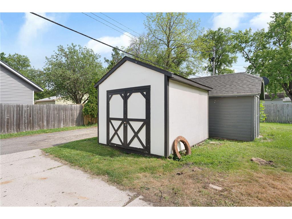 443 N Pine Avenue Owatonna MN 55060 7081560 image46