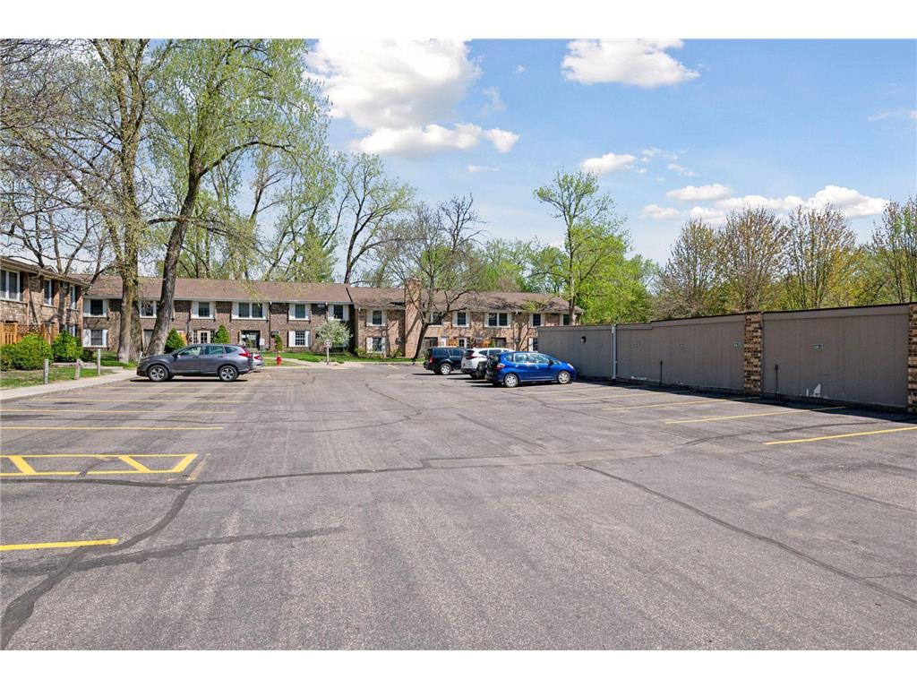 4430 Cedar Lake Road S #6 Saint Louis Park MN 55416 6820301 image20