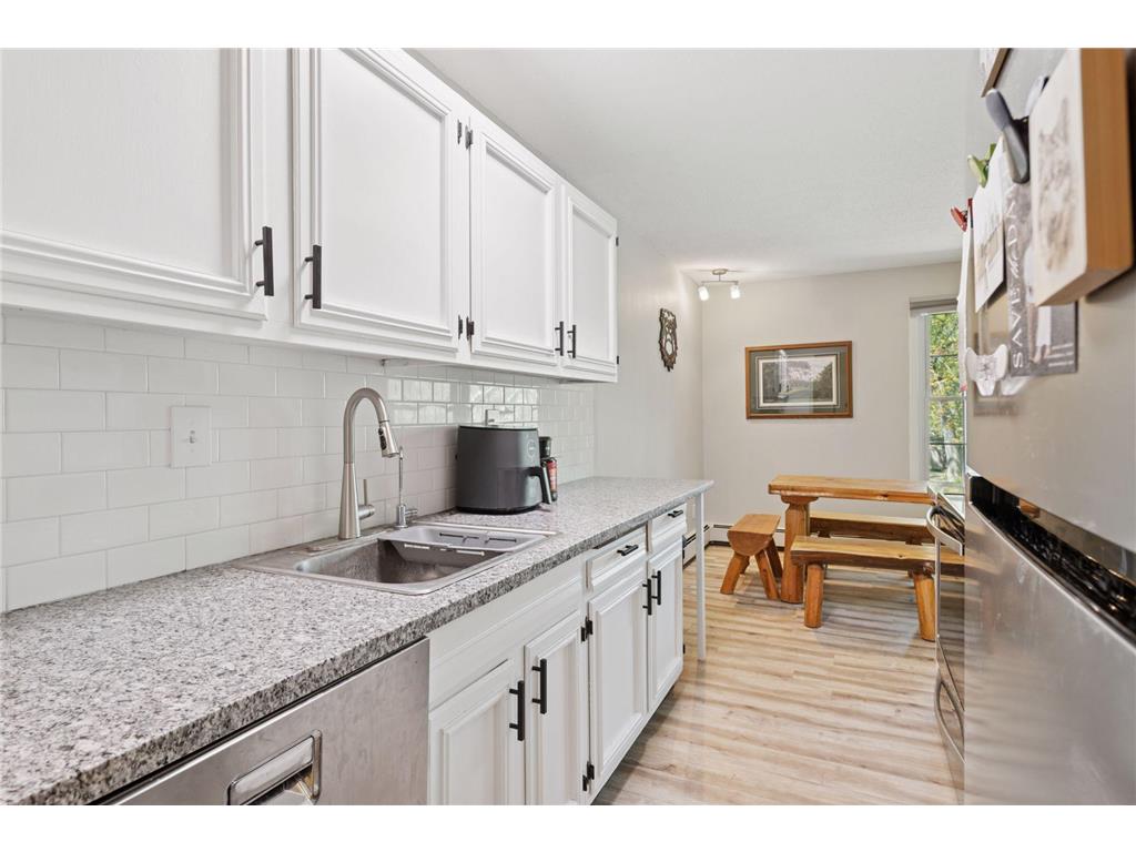 4430 Cedar Lake Road S #6 Saint Louis Park MN 55416 6820301 image3