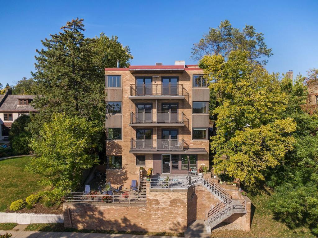 4430 W Lake Harriet Parkway 100, Minneapolis, MN 55410 MLS 6002053