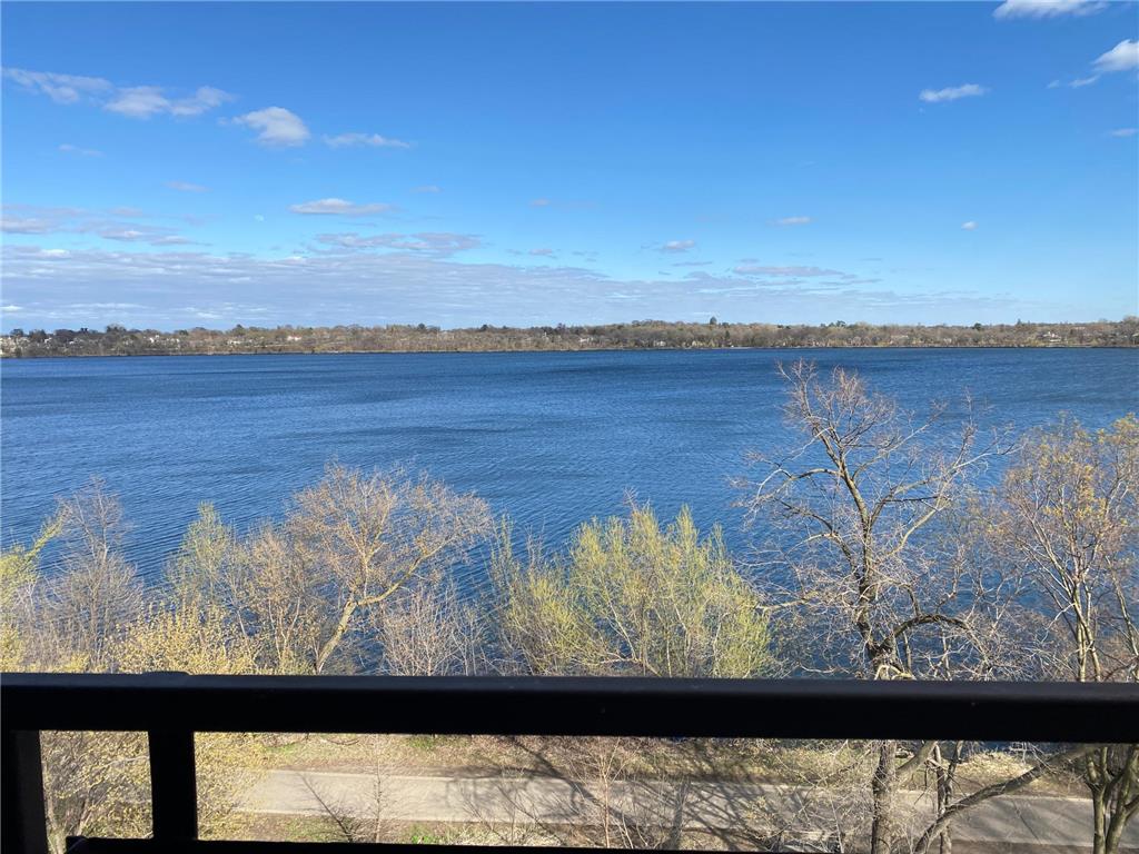 4430 W Lake Harriet Parkway #402 Minneapolis MN 55410 - Harriet Lake 6363747 image1