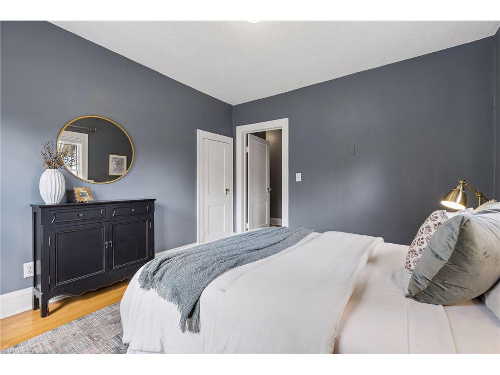4431 Thomas Avenue S Minneapolis MN 55410 7021508 image20
