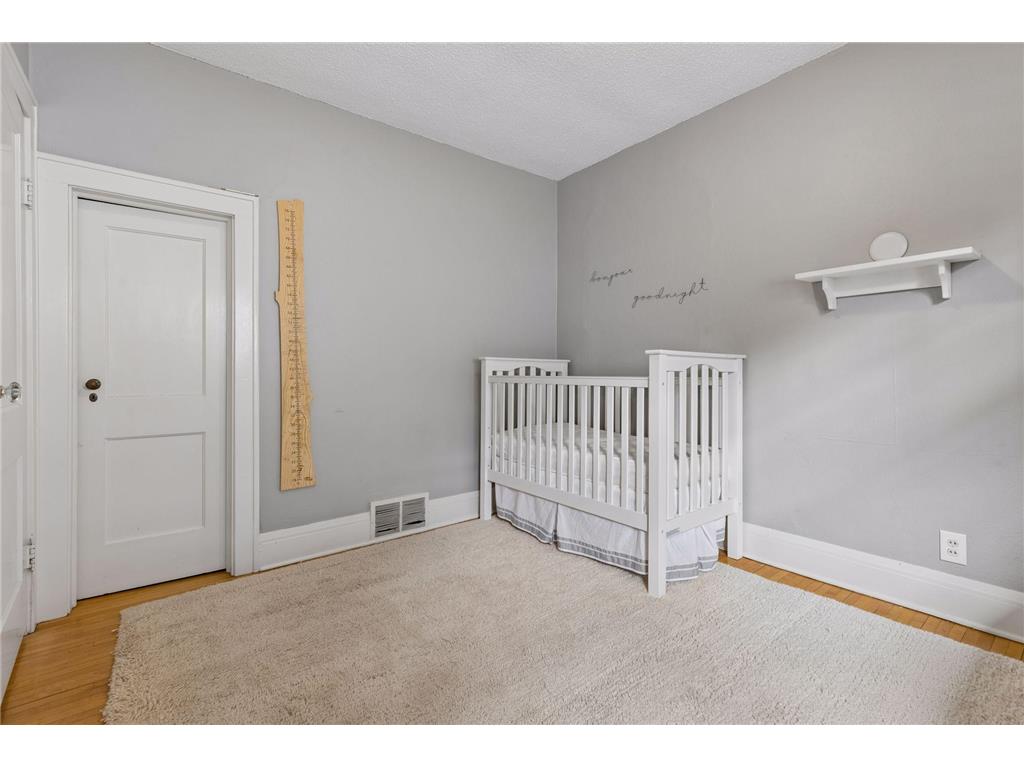 4431 Thomas Avenue S Minneapolis MN 55410 7021508 image26