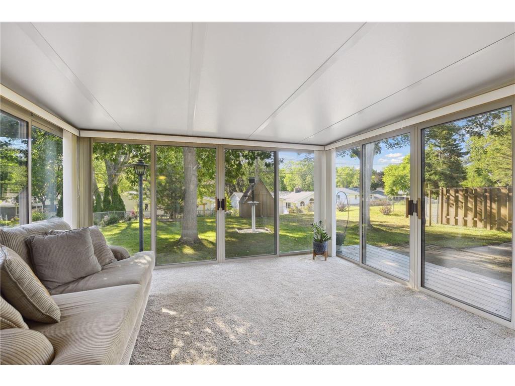 4431 W 82nd Street Bloomington MN 55437 6399141 image1