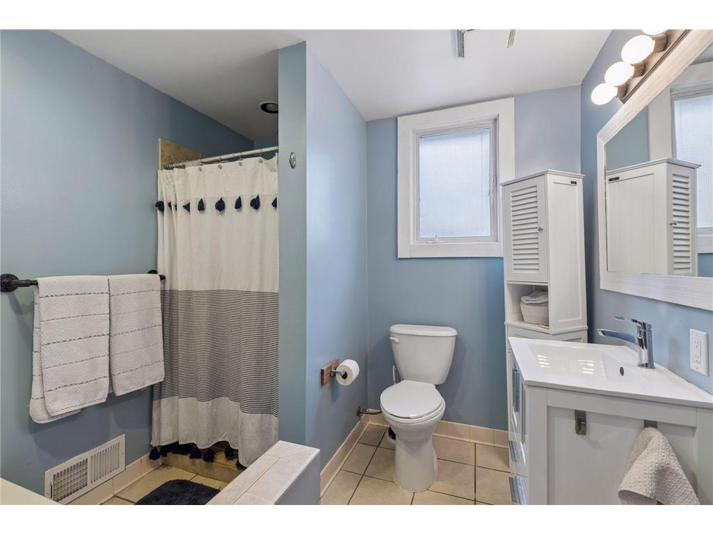 4435 Arthur Street NE Columbia Heights MN 55421 7049993 image12