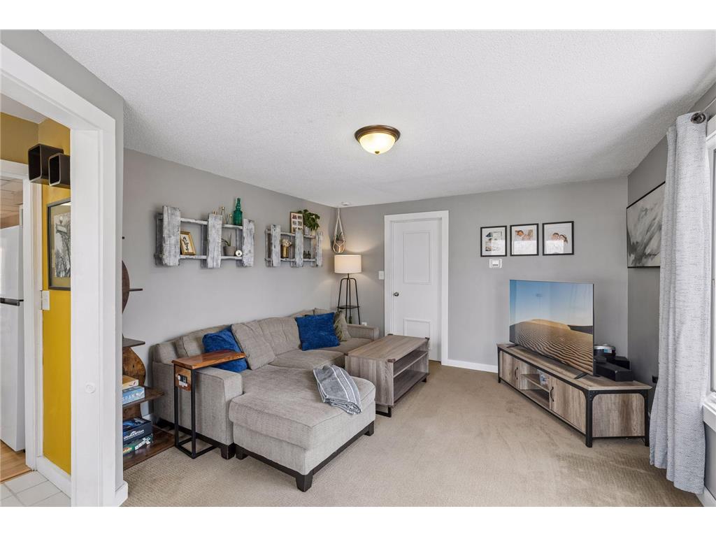 4435 Arthur Street NE Columbia Heights MN 55421 7049993 image3