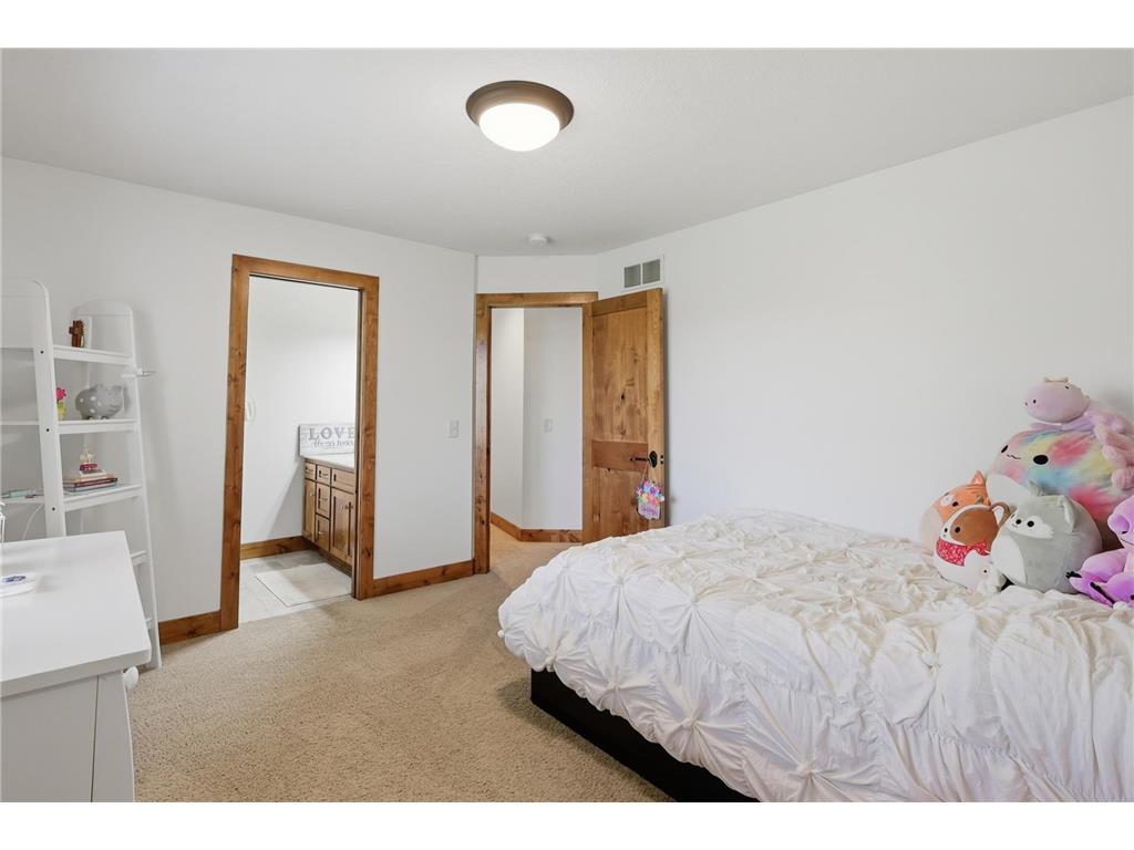 4435 Bluebell Trail S Medina MN 55340 7062203 image26