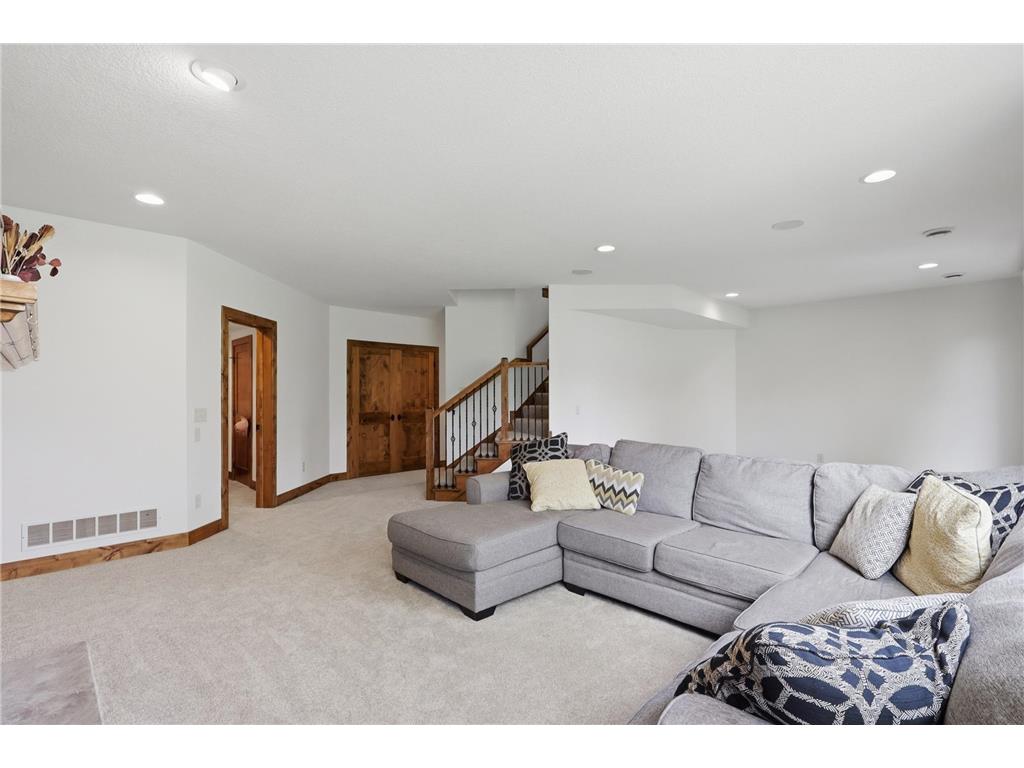 4435 Bluebell Trail S Medina MN 55340 7062203 image44