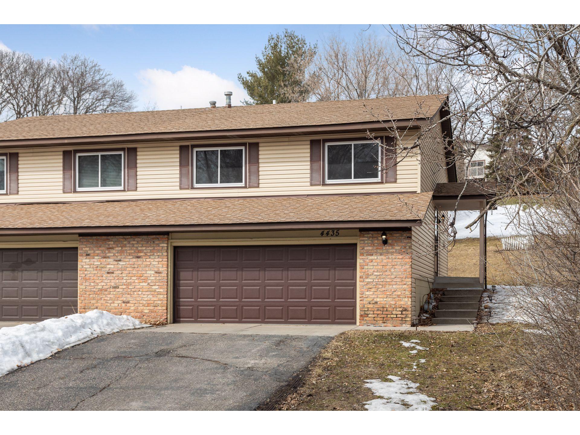 4435 Chatsworth Street N Shoreview MN 55126 6166160 image1