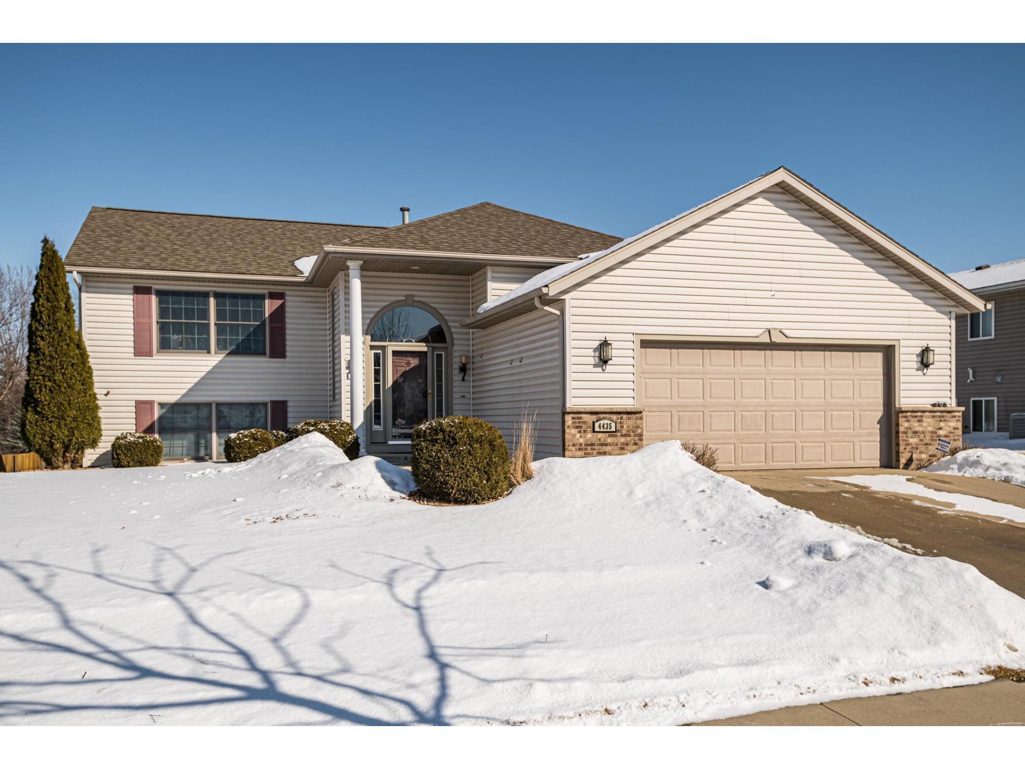 4435 Manor Park Drive NW Rochester MN 55901 6153110 image1