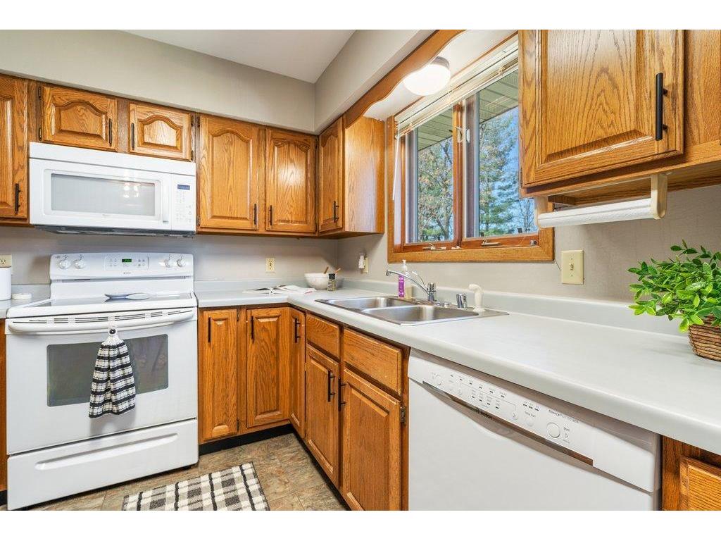 4437 Old Wells Road Eau Claire WI 54703 - Chippewa River 7058366 image23