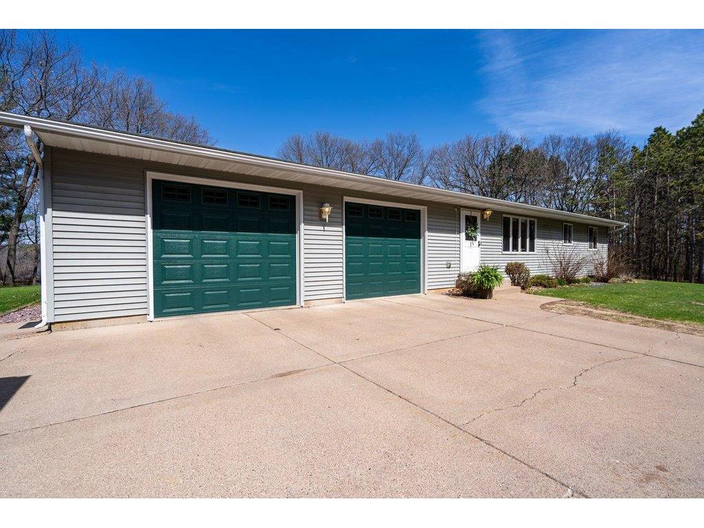 4437 Old Wells Road Eau Claire WI 54703 - Chippewa River 7058366 image42