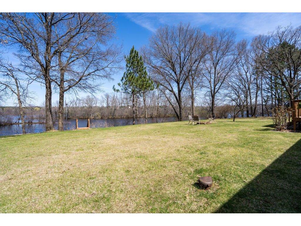4437 Old Wells Road Eau Claire WI 54703 - Chippewa River 7058366 image47