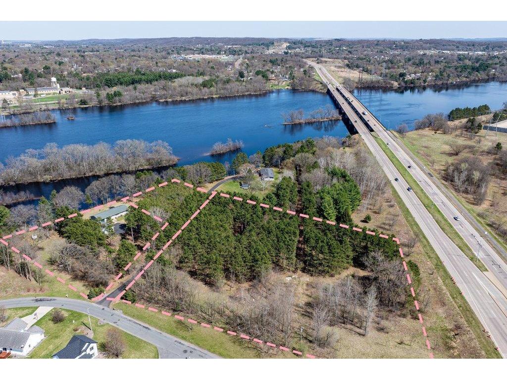4437 Old Wells Road Eau Claire WI 54703 - Chippewa River 7058366 image72