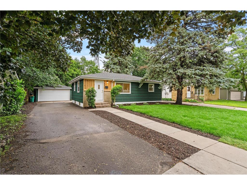 4438 Toledo Avenue N Robbinsdale MN 55422 6559007 image1