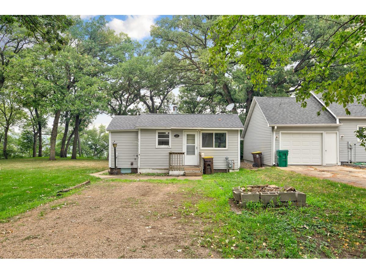 444 E Amber Lake Drive, Fairmont, MN 56031 MLS 6072656 Edina Realty