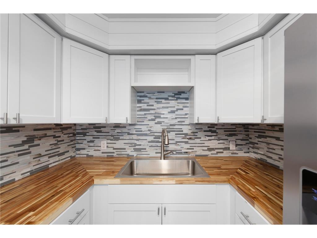 4440 7th Street NE Columbia Heights MN 55421 7091346 image16