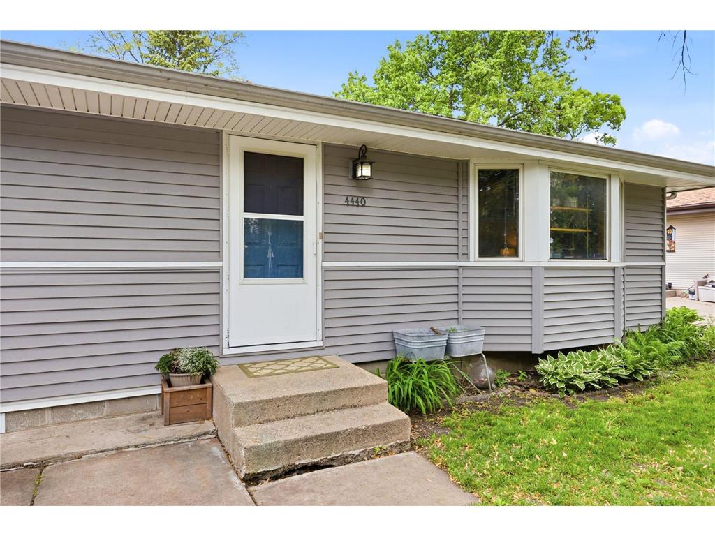4440 Arthur Place NE Columbia Heights MN 55421 7075526 image2