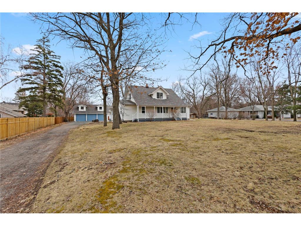4440 Hamline Avenue N Arden Hills MN 55112 7078917 image4
