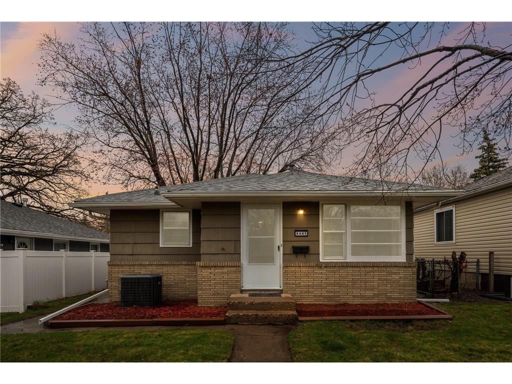 4441 2nd Street NE Columbia Heights MN 55421 6707346 image1