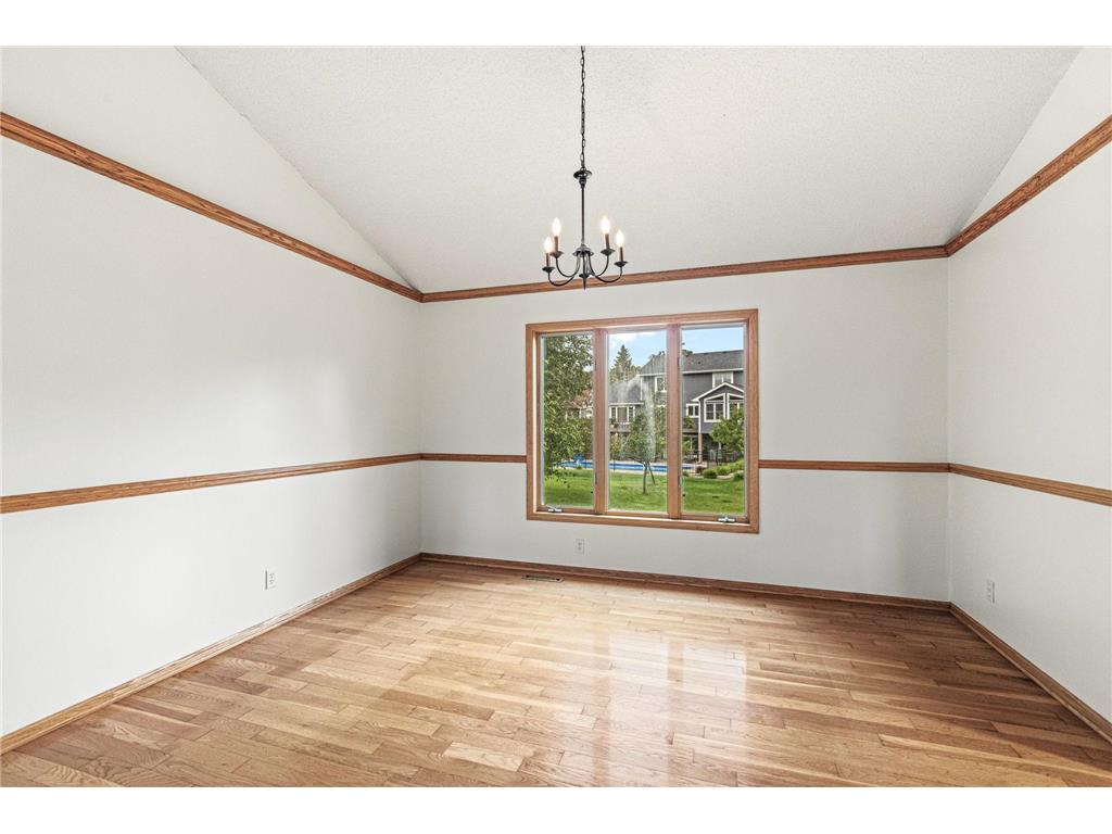 4441 Hillvale Avenue N Oakdale MN 55128 7062767 image13