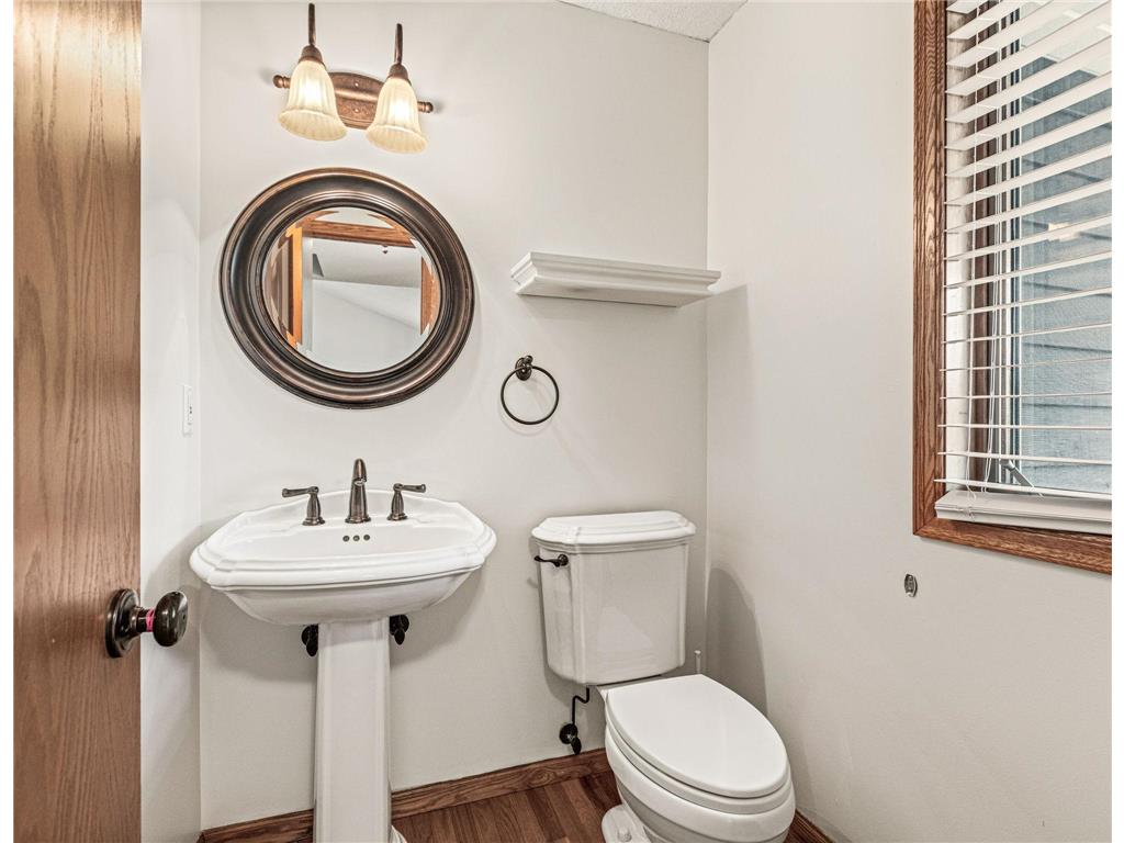4441 Hillvale Avenue N Oakdale MN 55128 7062767 image17