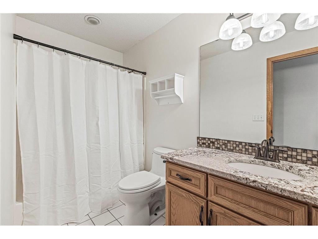 4441 Hillvale Avenue N Oakdale MN 55128 7062767 image25