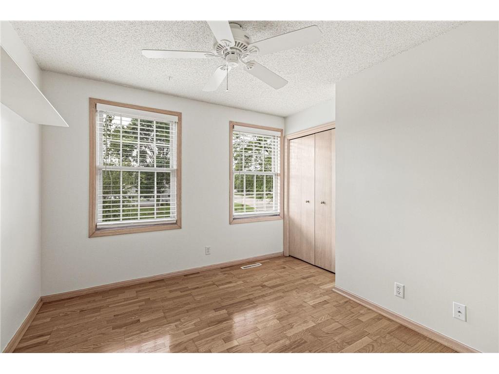 4441 Hillvale Avenue N Oakdale MN 55128 7062767 image26