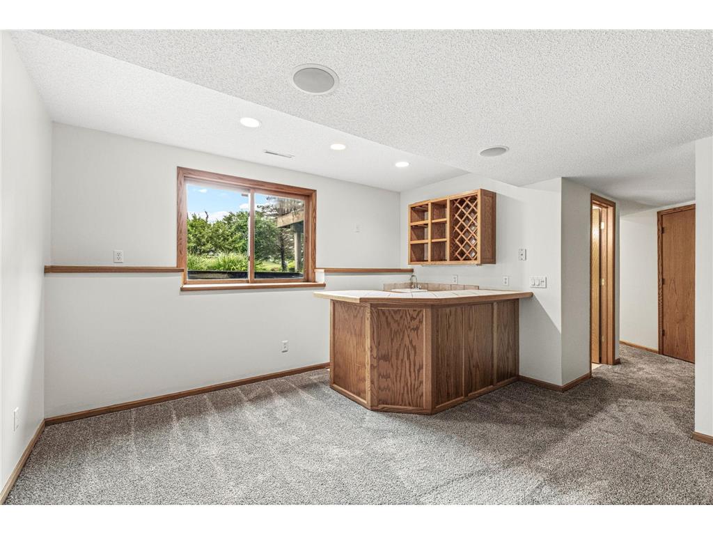 4441 Hillvale Avenue N Oakdale MN 55128 7062767 image33