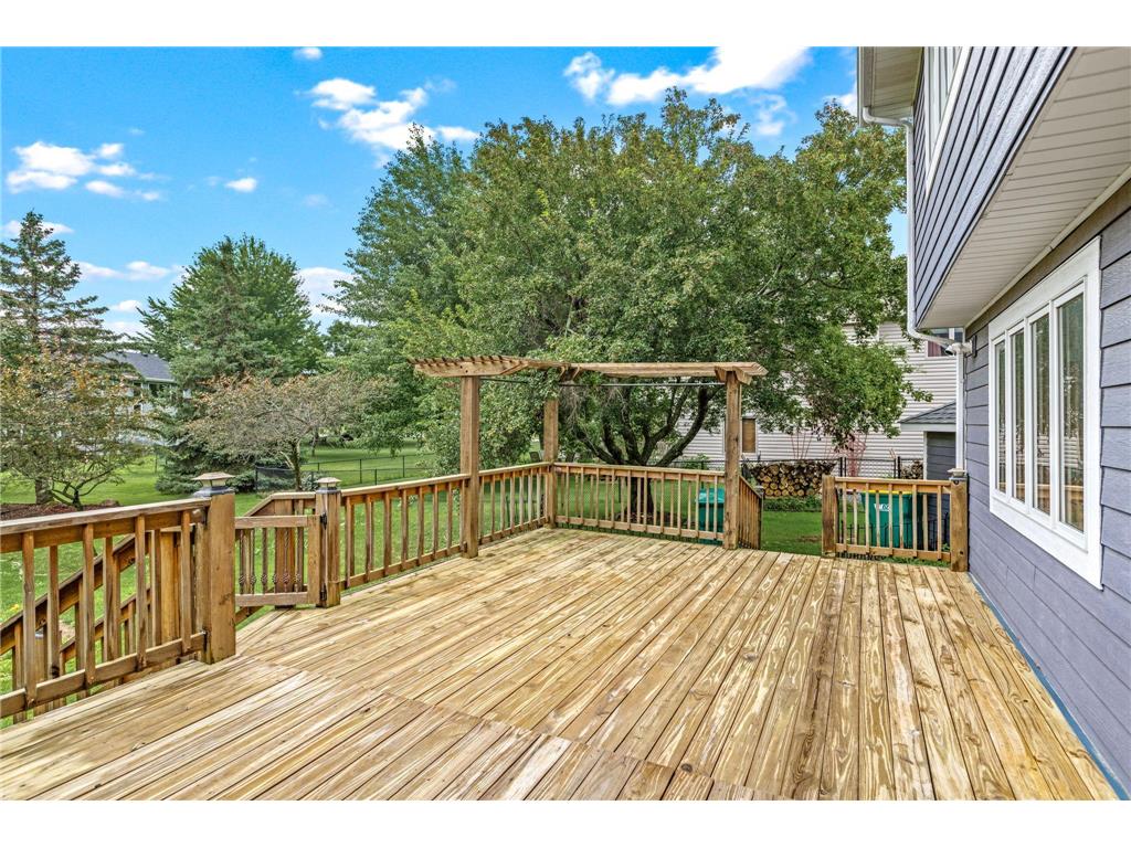 4441 Hillvale Avenue N Oakdale MN 55128 7062767 image42