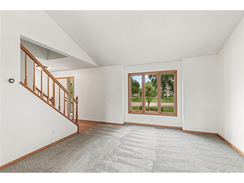 4441 Hillvale Avenue N Oakdale MN 55128 7062767 image7