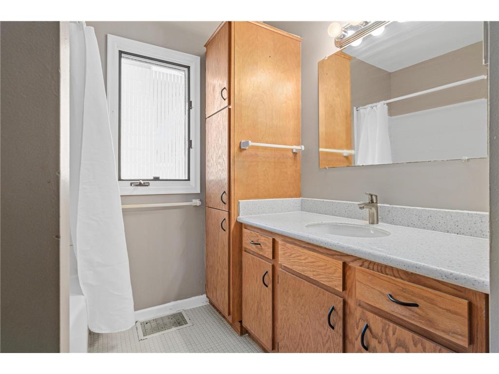 4445 43rd Avenue S Minneapolis MN 55406 7039440 image21