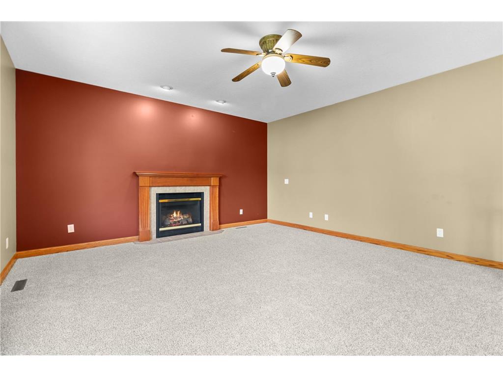 4445 Fallgold Parkway N Brooklyn Park MN 55443 7022275 image12