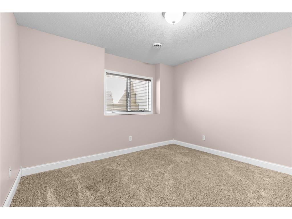 4445 Fallgold Parkway N Brooklyn Park MN 55443 7022275 image31