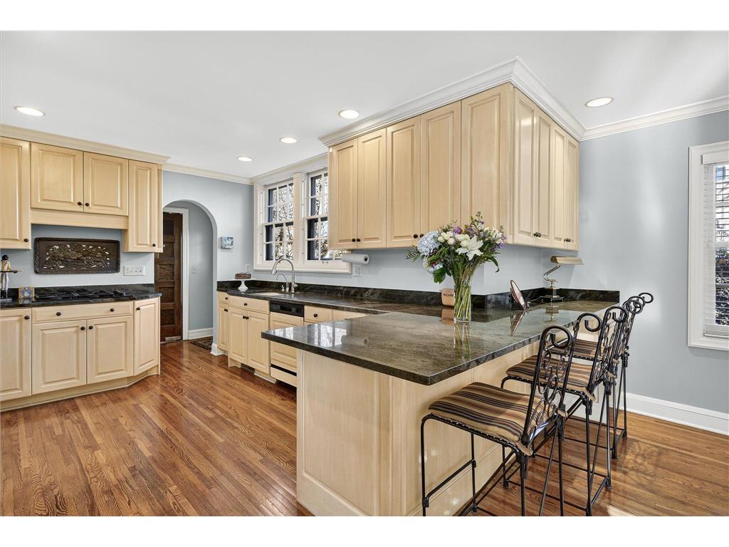 4447 Dupont Avenue S Minneapolis MN 55419 6812144 image18