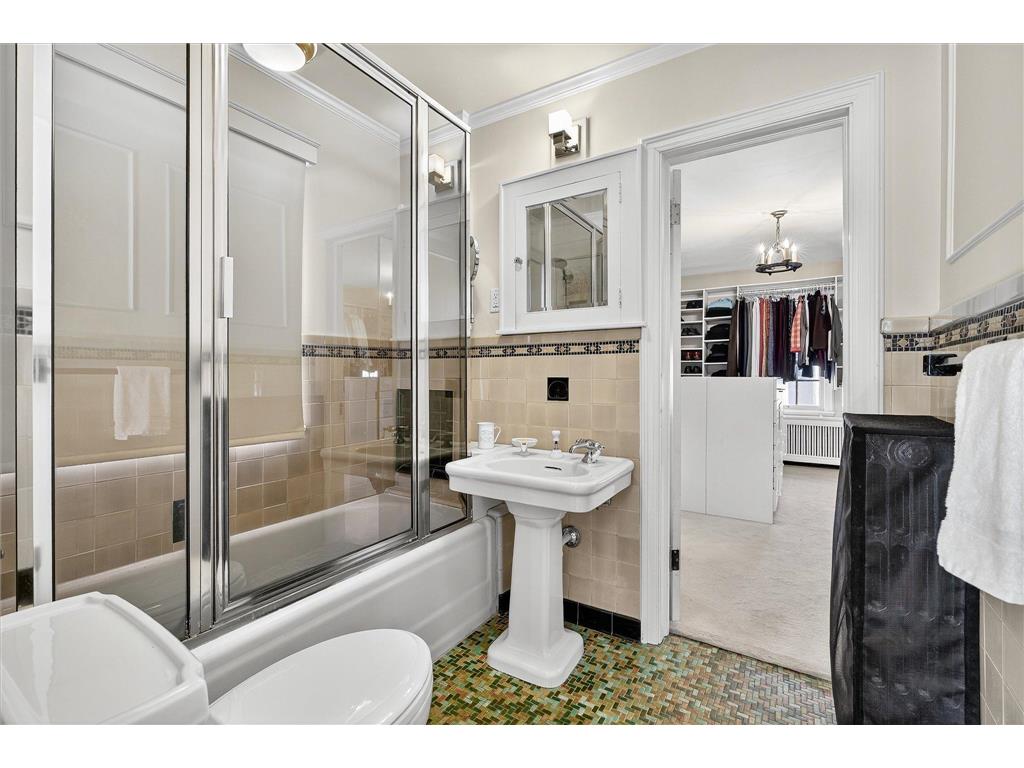 4447 Dupont Avenue S Minneapolis MN 55419 6812144 image36