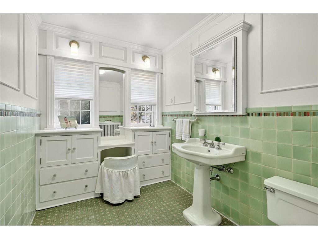 4447 Dupont Avenue S Minneapolis MN 55419 6812144 image44