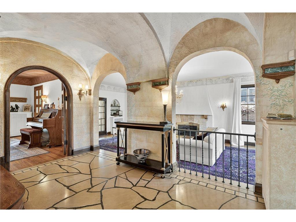 4447 Dupont Avenue S Minneapolis MN 55419 6812144 image7