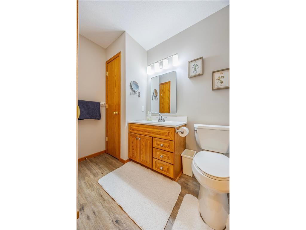 4447 Woodgate Court Eagan MN 55122 7074241 image12