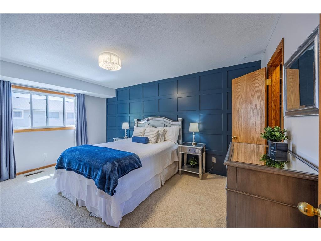 4447 Woodgate Court Eagan MN 55122 7074241 image15