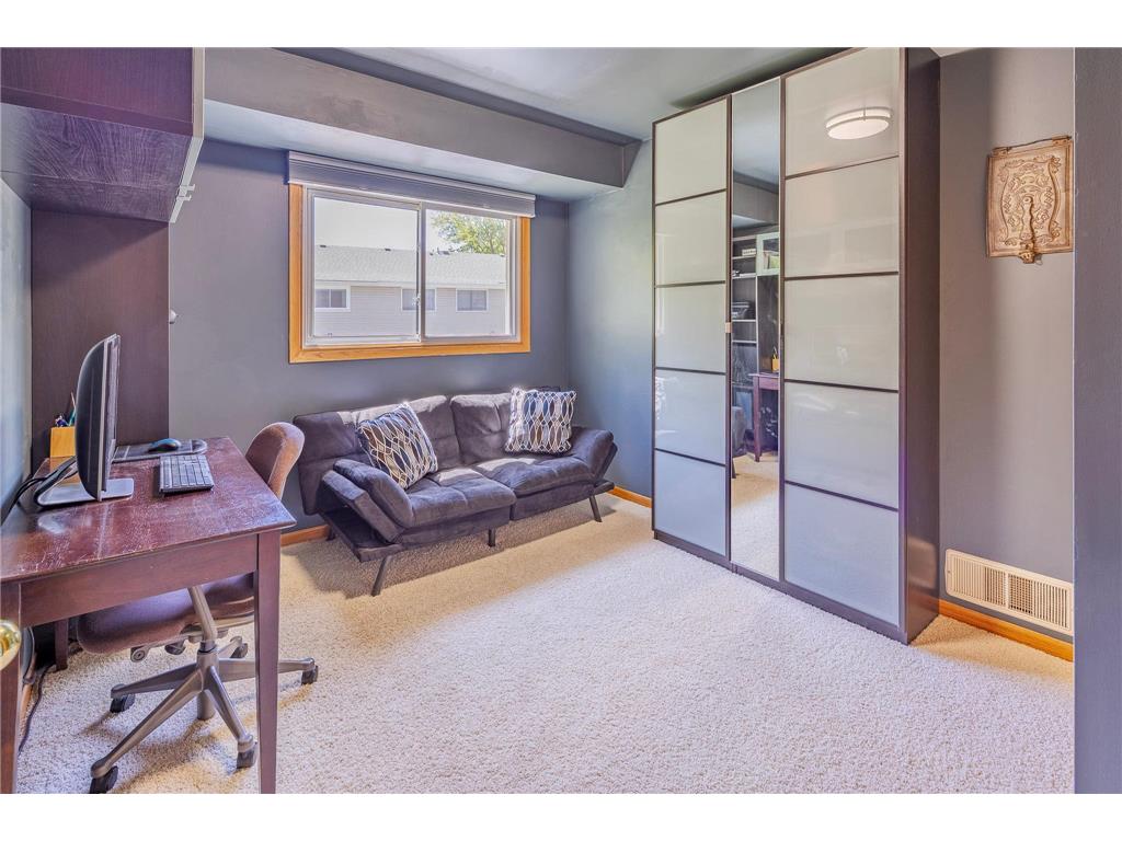 4447 Woodgate Court Eagan MN 55122 7074241 image20
