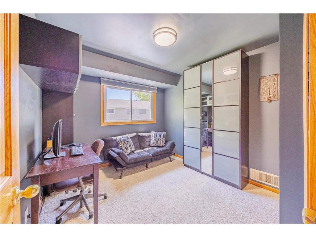 4447 Woodgate Court Eagan MN 55122 7074241 image21