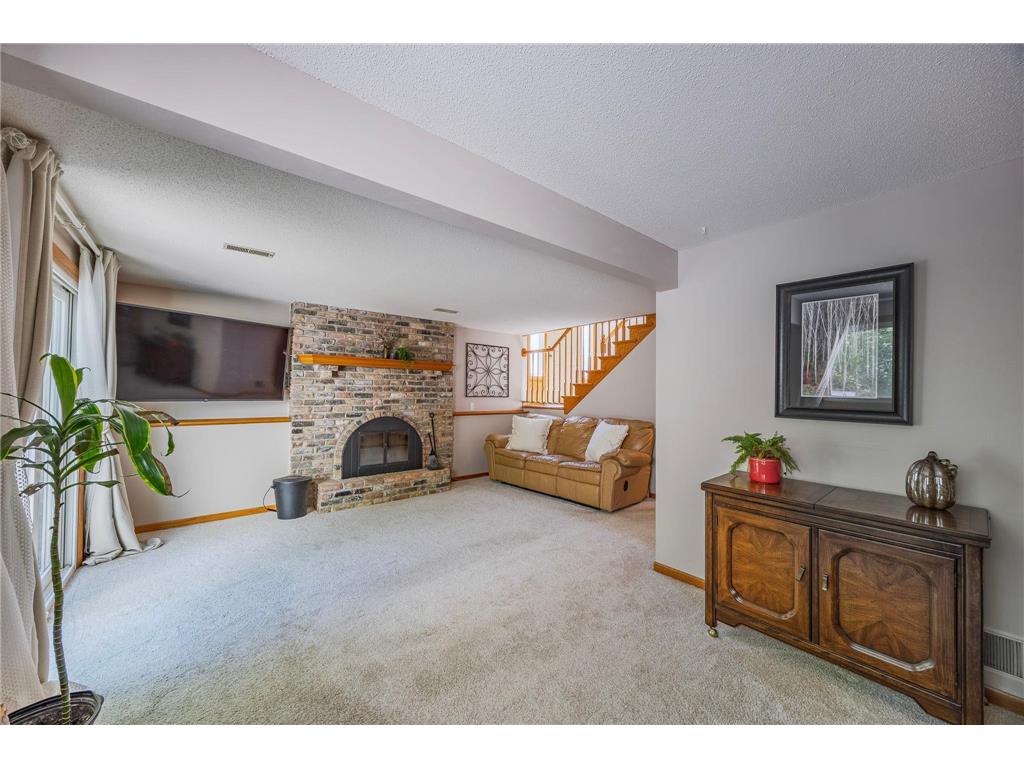 4447 Woodgate Court Eagan MN 55122 7074241 image28