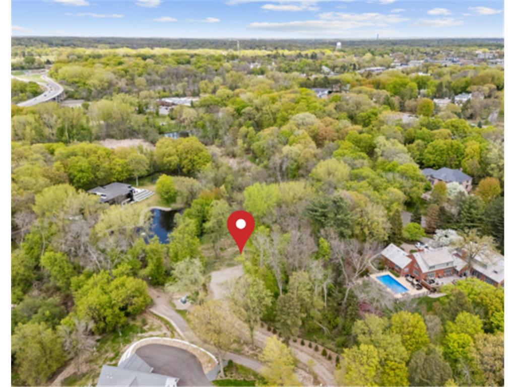 445 Bovey Road Wayzata MN 55391 7028949 image1
